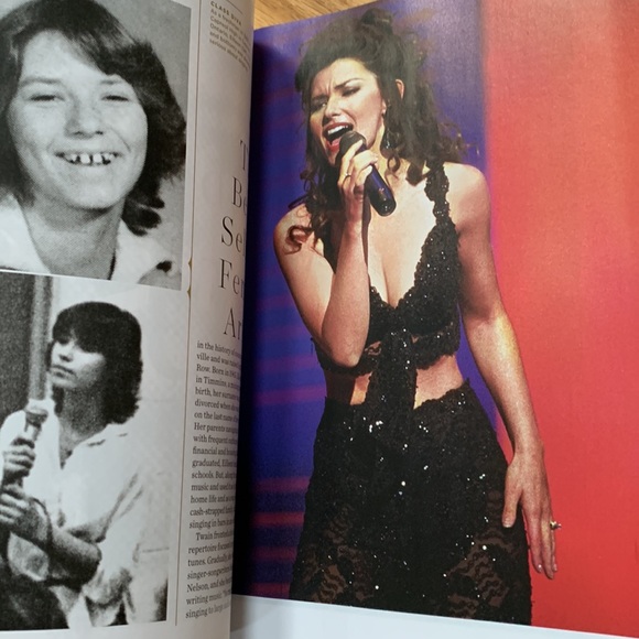 Country Legend Shania Twain Magazine - Picture 4 of 16